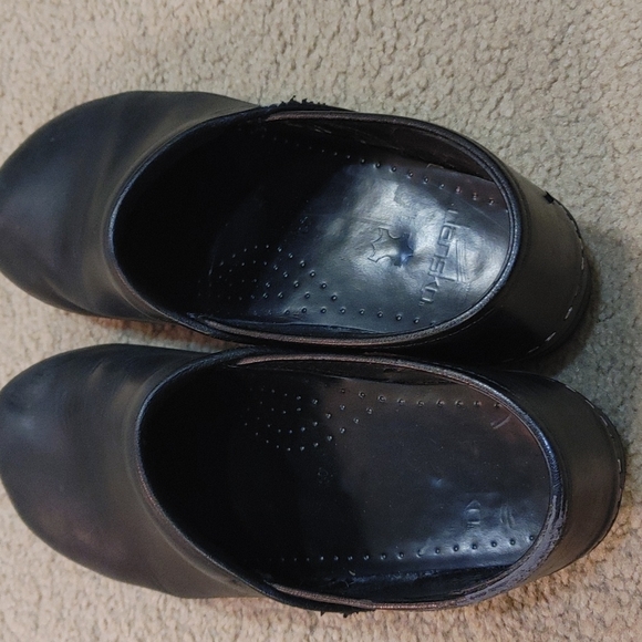 Dansko Black EU 41 professional oiled leather clogs Womens - Picture 2 of 15
